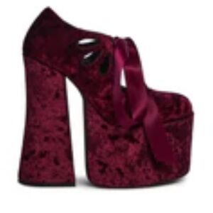 NEVER WORN DOLLS KILL 5” Platform Heels